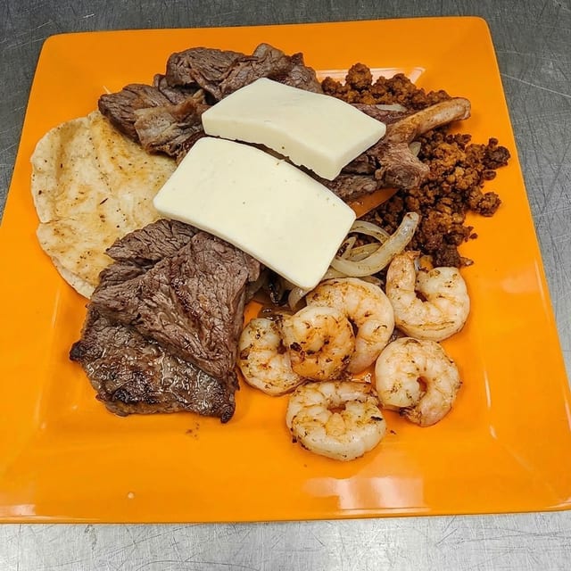 Parrillada Mi Tierra.